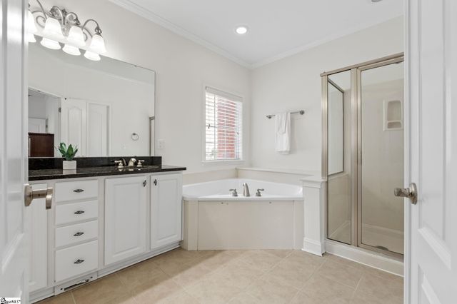 6 White Hawk Court, Greenville, SC 29607