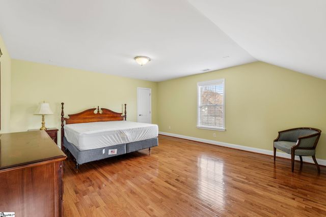 6 White Hawk Court, Greenville, SC 29607