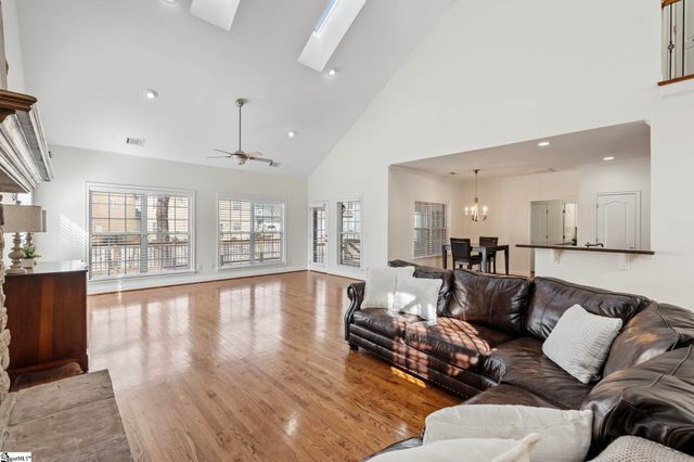 6 White Hawk Court, Greenville, SC 29607