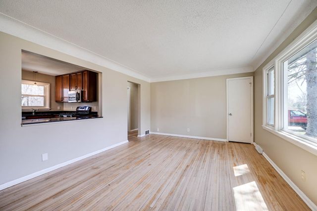 6324 Georgia Avenue N, Brooklyn Park, MN 55428