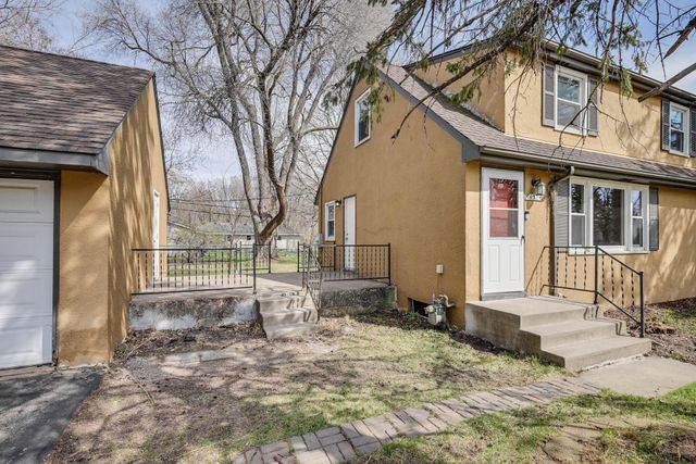 6324 Georgia Avenue N, Brooklyn Park, MN 55428