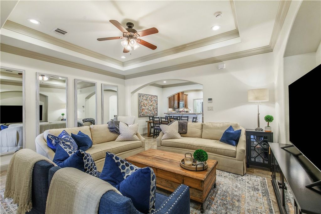 1486 Buena Vista, College Station, TX 77845 — photo 2