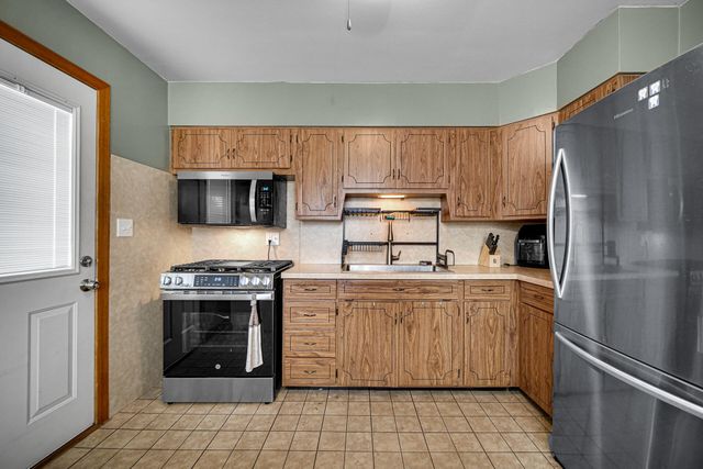 3107 Eder Street, Highland, IN 46322