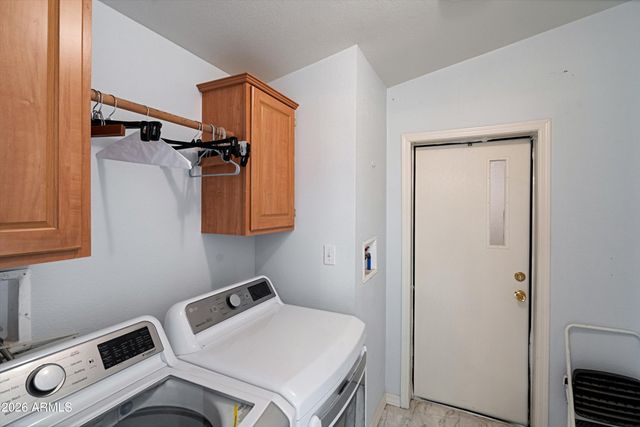 9009 E ELLASAR Avenue, Mesa, AZ 85208