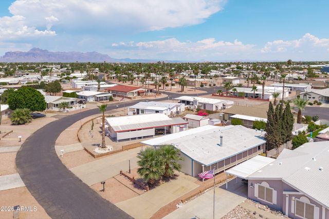 9009 E ELLASAR Avenue, Mesa, AZ 85208