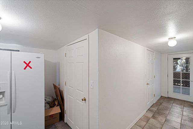 9009 E ELLASAR Avenue, Mesa, AZ 85208