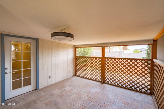 9009 E ELLASAR Avenue, Mesa, AZ 85208