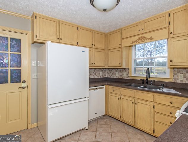 13819 Woolsey Road, Hampton, GA 30228