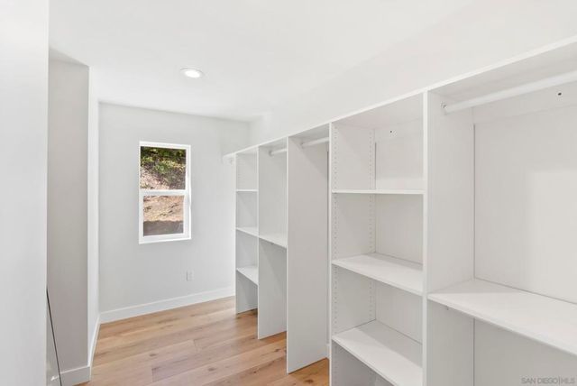 7875 Bellakaren Pl, La Jolla, CA 92037