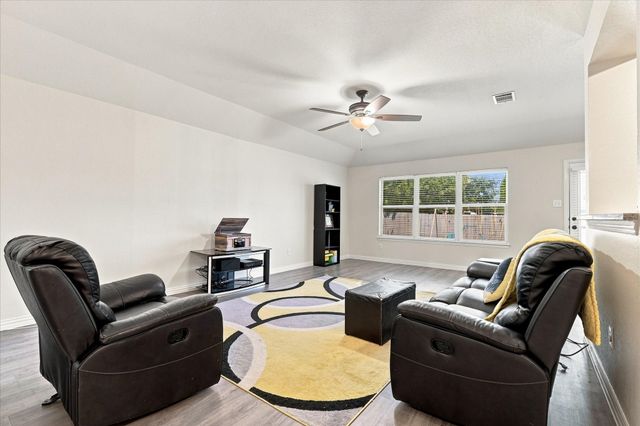 1012 Scenic Drive, Justin, TX 76247