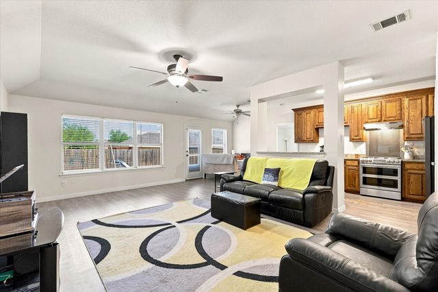 1012 Scenic Drive, Justin, TX 76247