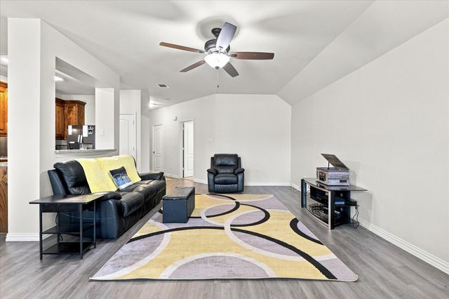 1012 Scenic Drive, Justin, TX 76247