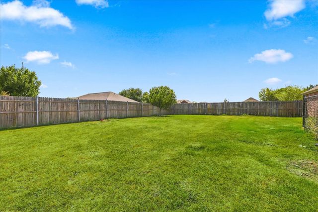 1012 Scenic Drive, Justin, TX 76247