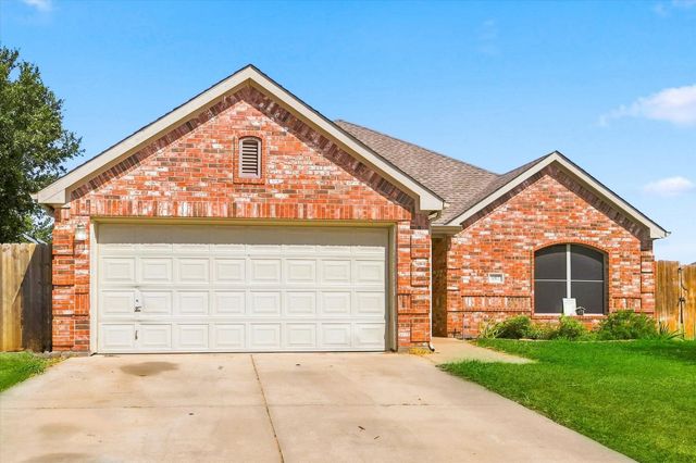 1012 Scenic Drive, Justin, TX 76247