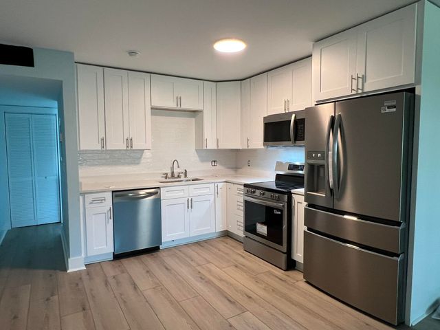 210 Pelham Road, 111B, Fort Walton Beach, FL 32547