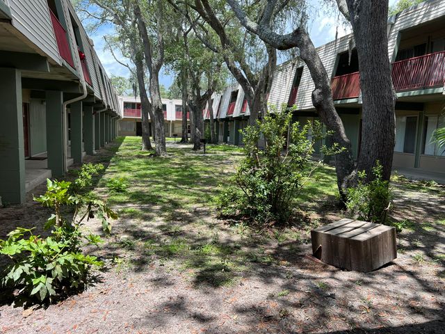 210 Pelham Road, 111B, Fort Walton Beach, FL 32547