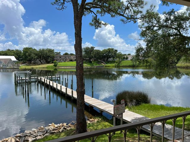 210 Pelham Road, 111B, Fort Walton Beach, FL 32547