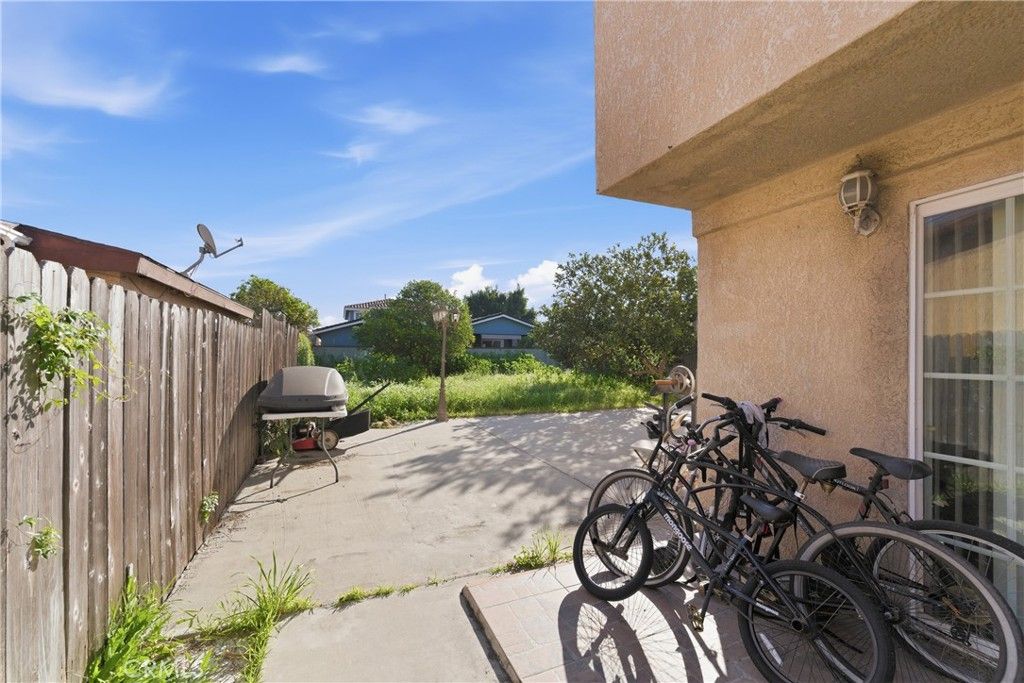 Image 15 of property listing at 1446 Gulf, Wilmington, CA 90744