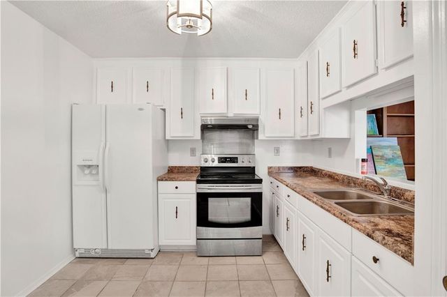 6071 Highland Circle N, Mobile, AL 36608