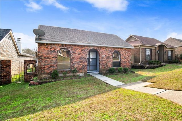 6071 Highland Circle N, Mobile, AL 36608