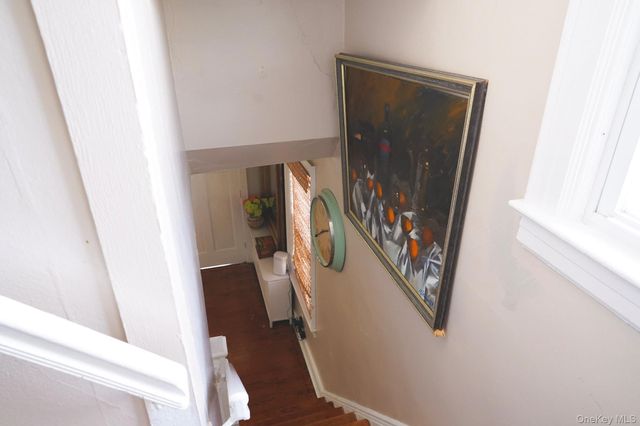 22 Everett Street, Lynbrook, NY 11563