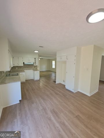 463 Rock Meadow Drive, Stone Mountain, GA 30088