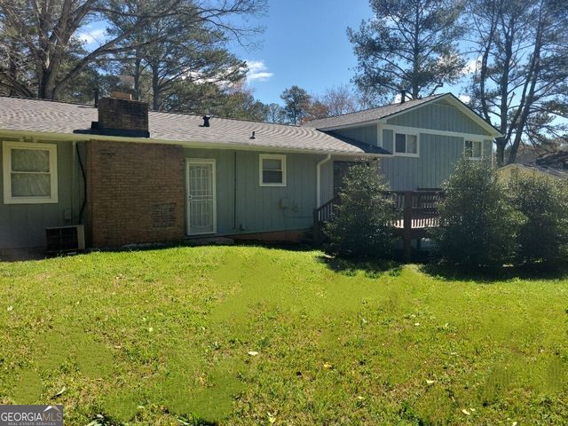 463 Rock Meadow Drive, Stone Mountain, GA 30088