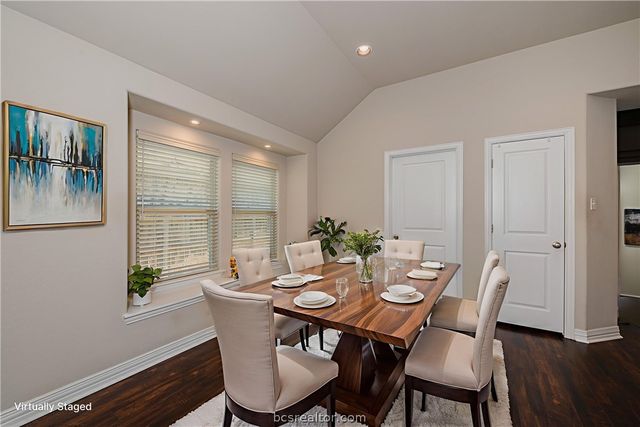 3045 Peterson Circle, Bryan, TX 77802