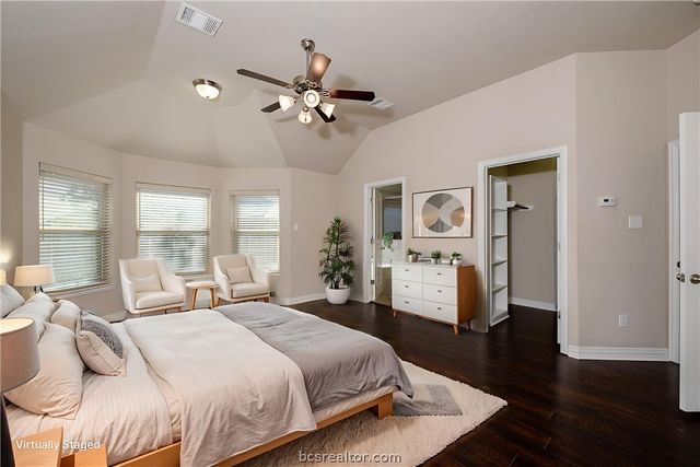 3045 Peterson Circle, Bryan, TX 77802