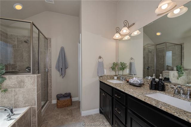 3045 Peterson Circle, Bryan, TX 77802