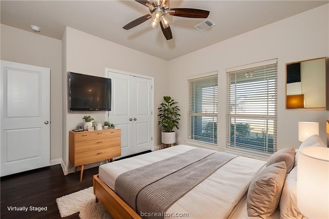 3045 Peterson Circle, Bryan, TX 77802