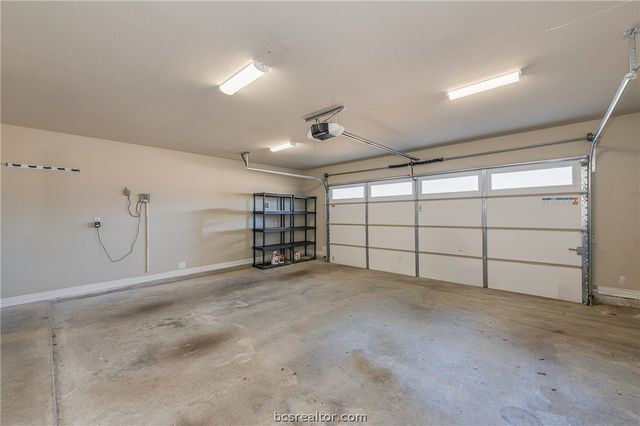 3045 Peterson Circle, Bryan, TX 77802