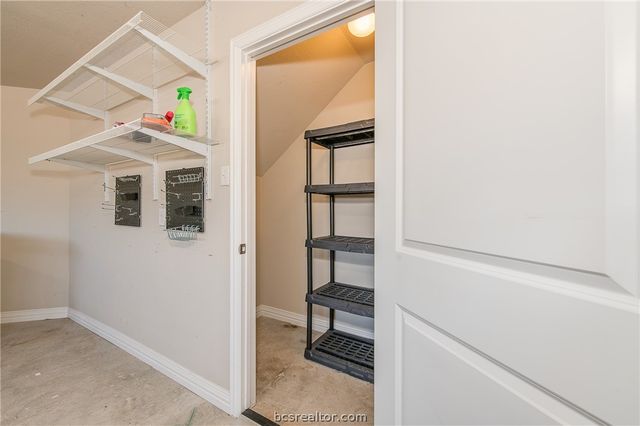 3045 Peterson Circle, Bryan, TX 77802