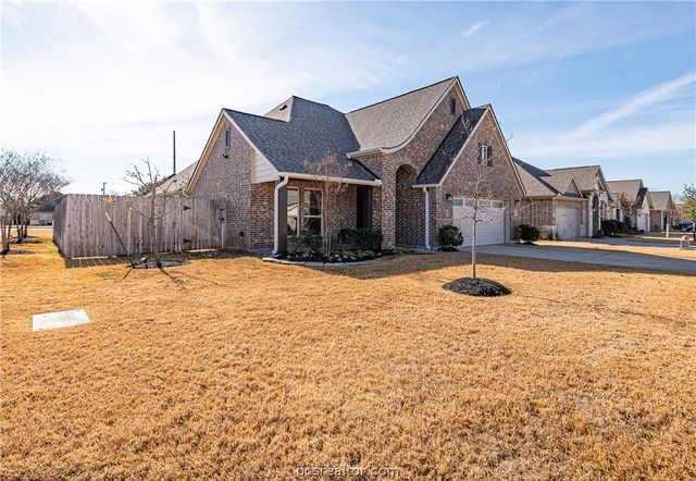 3045 Peterson Circle, Bryan, TX 77802