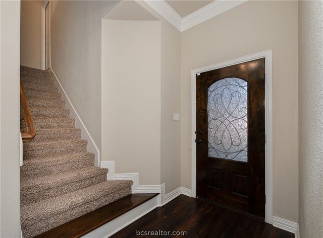 3045 Peterson Circle, Bryan, TX 77802