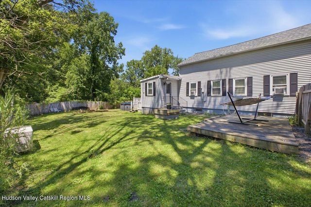 102 Stone Quarry Road, Clifton Park, NY 12065