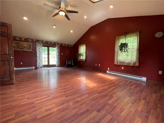 158 Eagle Mill Road, Connoquenessing Twp, PA 16001