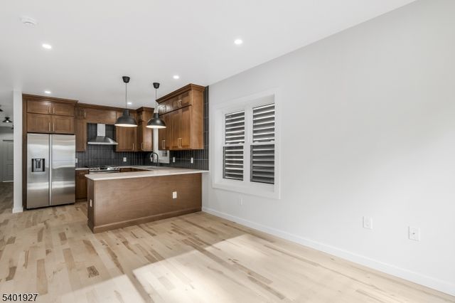 9 Voorhees St, Newark City, NJ 07108