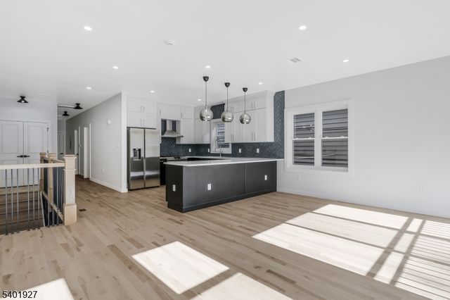 9 Voorhees St, Newark City, NJ 07108