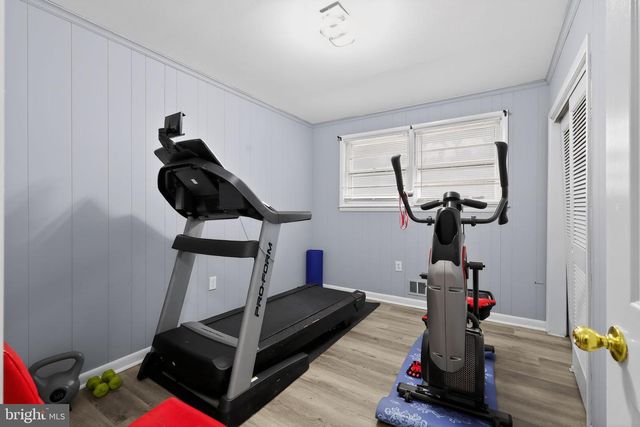 9100 SAINT ANDREWS PL, College Park, MD 20740