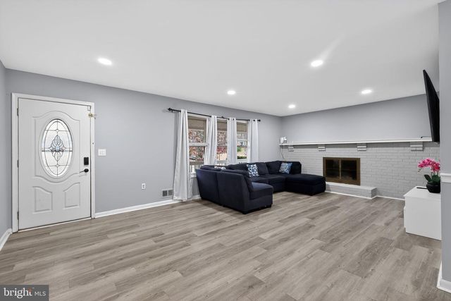 9100 SAINT ANDREWS PL, College Park, MD 20740