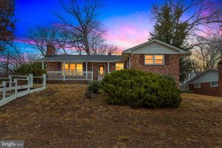 9100 SAINT ANDREWS PL, College Park, MD 20740