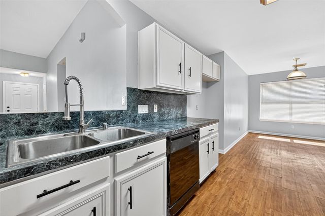 4002 Teal Run Place Court, Fresno, TX 77545