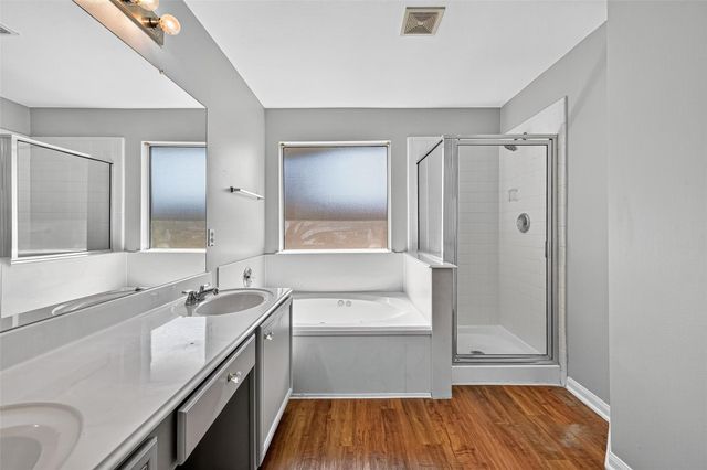 4002 Teal Run Place Court, Fresno, TX 77545