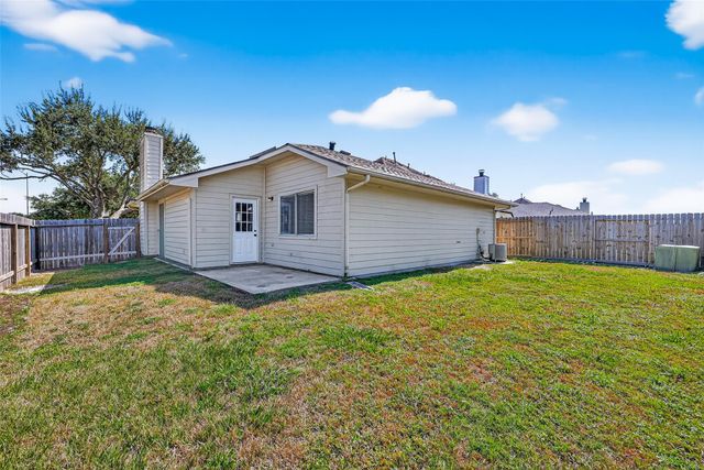 4002 Teal Run Place Court, Fresno, TX 77545