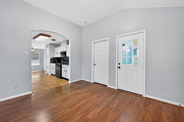 4002 Teal Run Place Court, Fresno, TX 77545