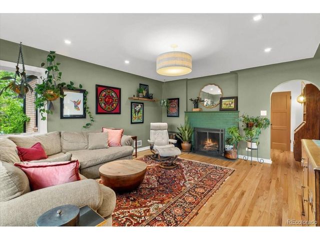 930 5th St, Golden, CO 80403