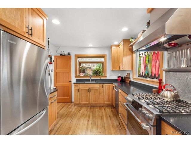 930 5th St, Golden, CO 80403