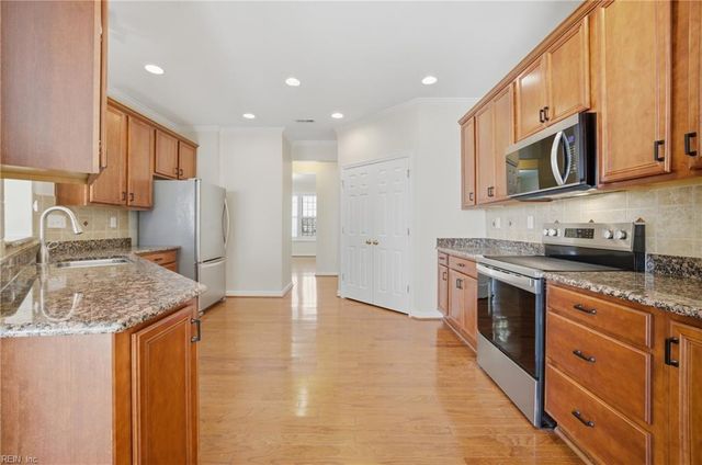 2505 Mario CT, Virginia Beach, VA 23456