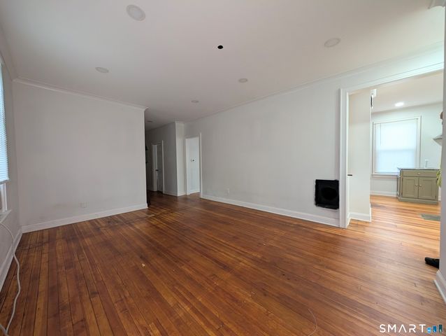 1757 East Main Street, Bridgeport, CT 06610